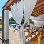 Two-bedroom In Casa vacanze Svetvinčenat