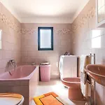 Two-bedroom In Casa vacanze *